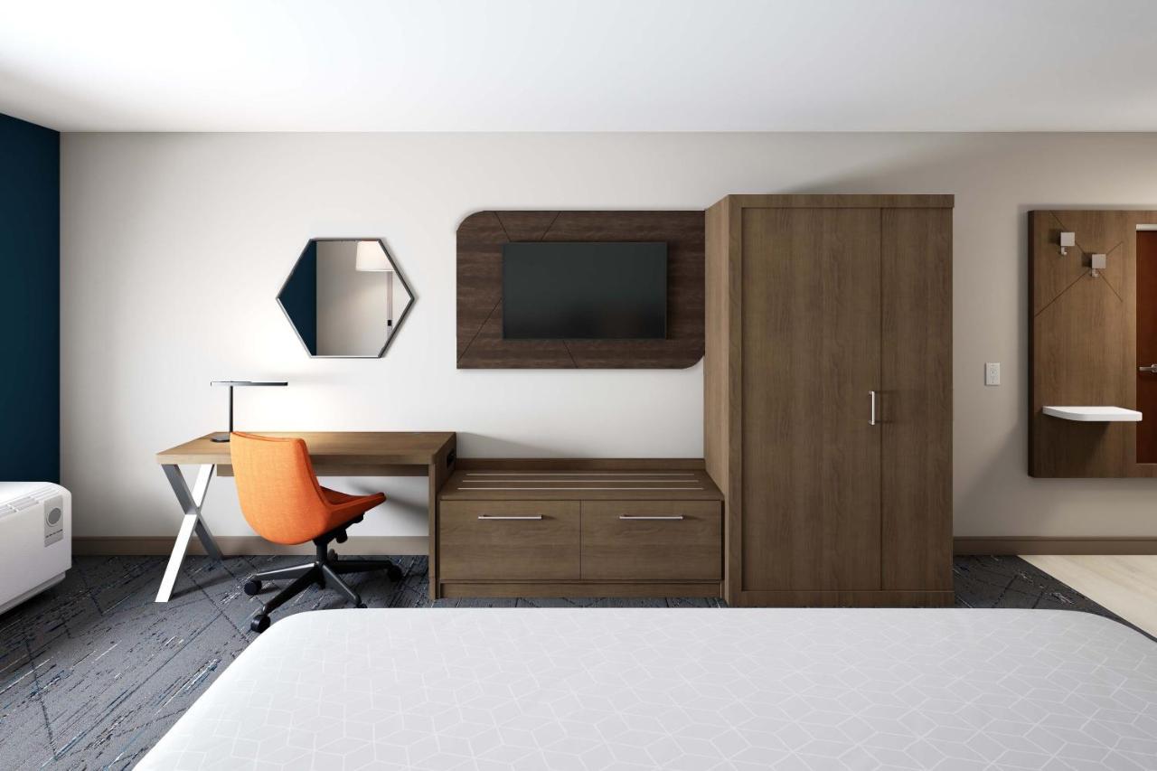 Holiday Inn Express & Suites - Tomah By Ihg מראה חיצוני תמונה